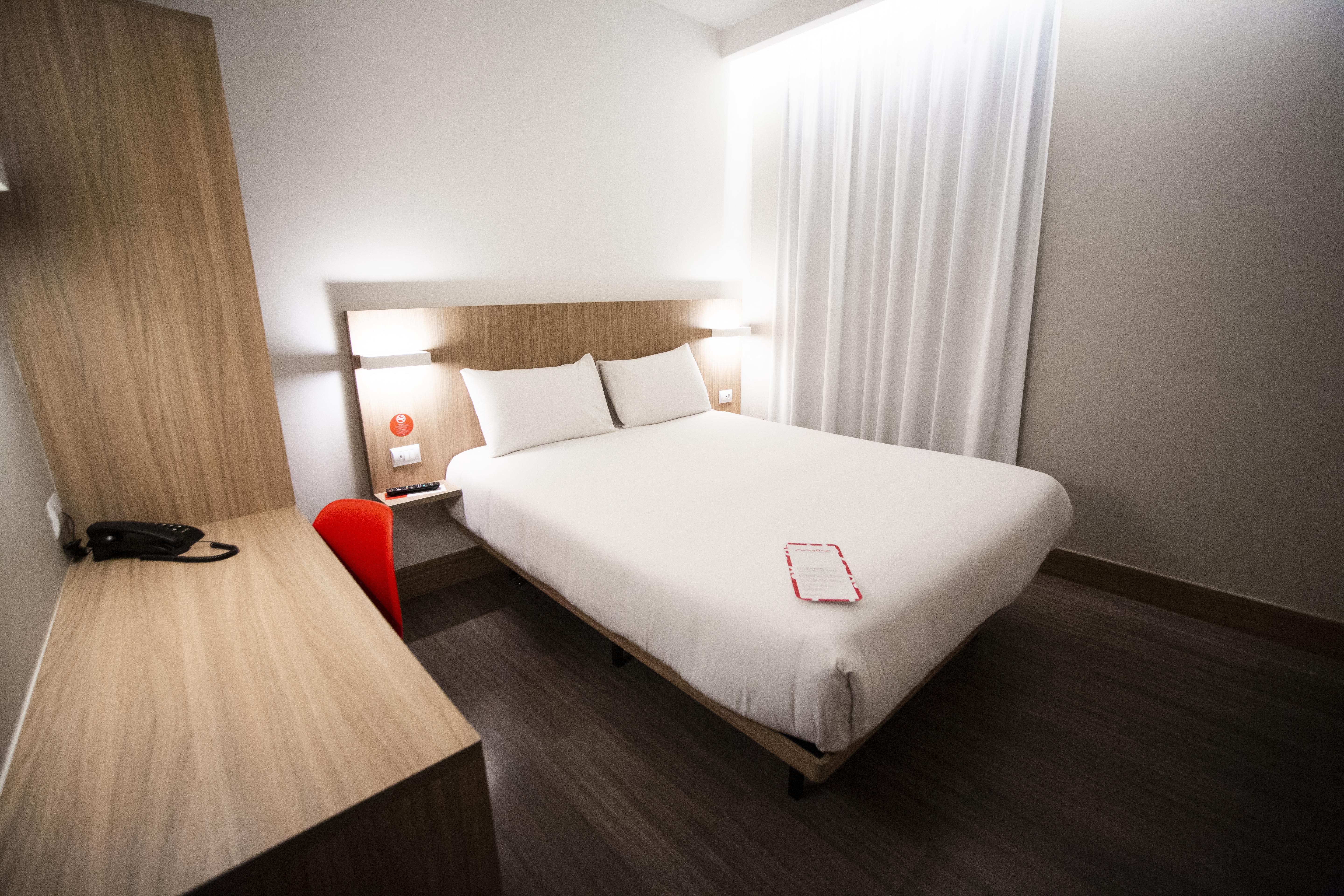 Hotel Moov Куритиба Екстериор снимка
