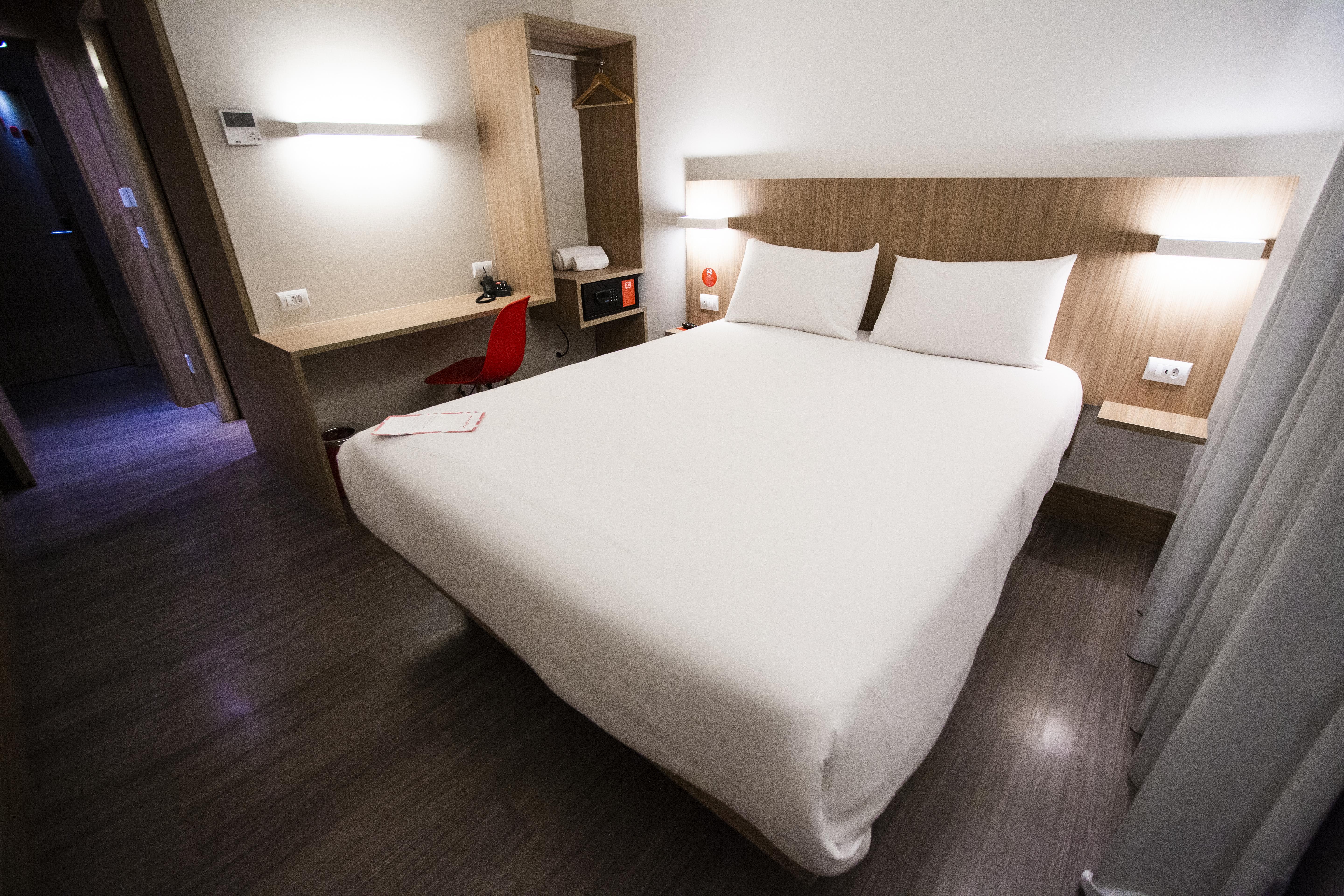 Hotel Moov Куритиба Екстериор снимка